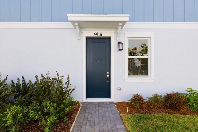 Building Photo - 4416 Longwood Lk Sq