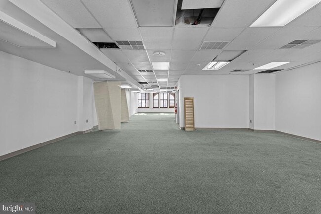 Building Photo - 525 Penn St