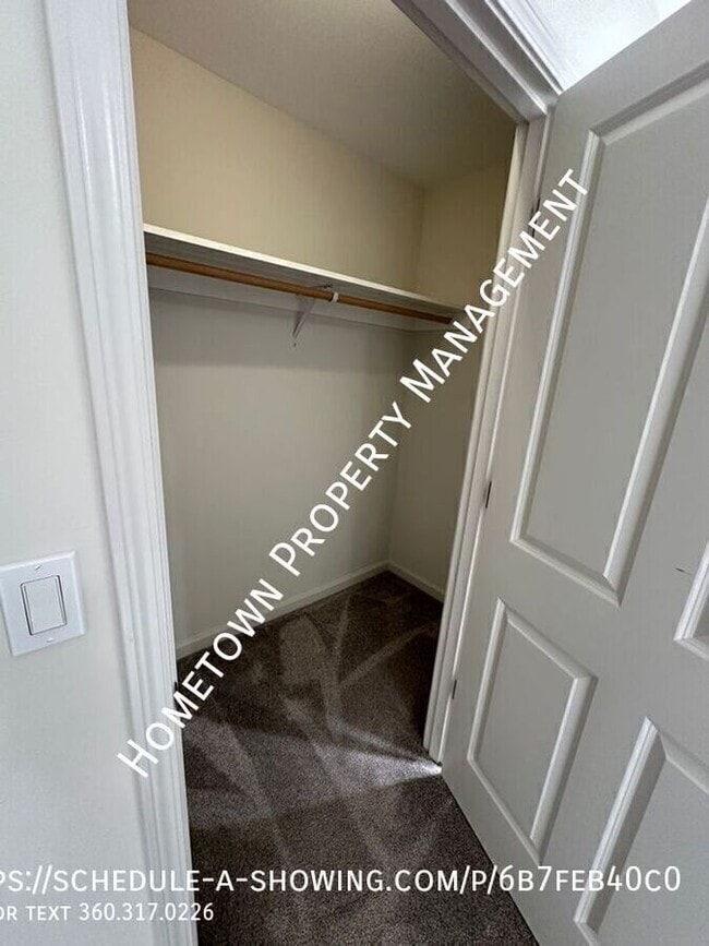 Building Photo - 5937 Ashbourne Ln SE