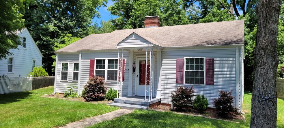 Primary Photo - 3008 Peebles Dr