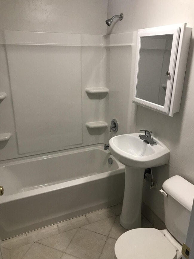 Building Photo - 244 S 1135 W