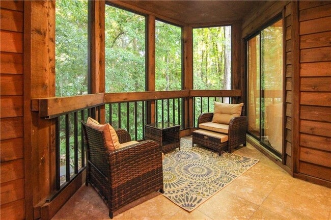 Building Photo - 875 Wimbledon Dr