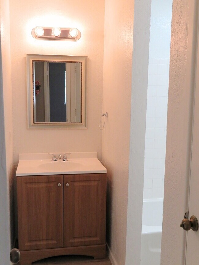 Building Photo - Unwind in spacious 3-bedroom, 2-bathroom home!