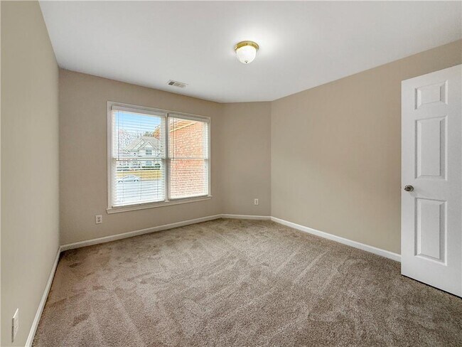 Building Photo - 3644 Willbrooke Run