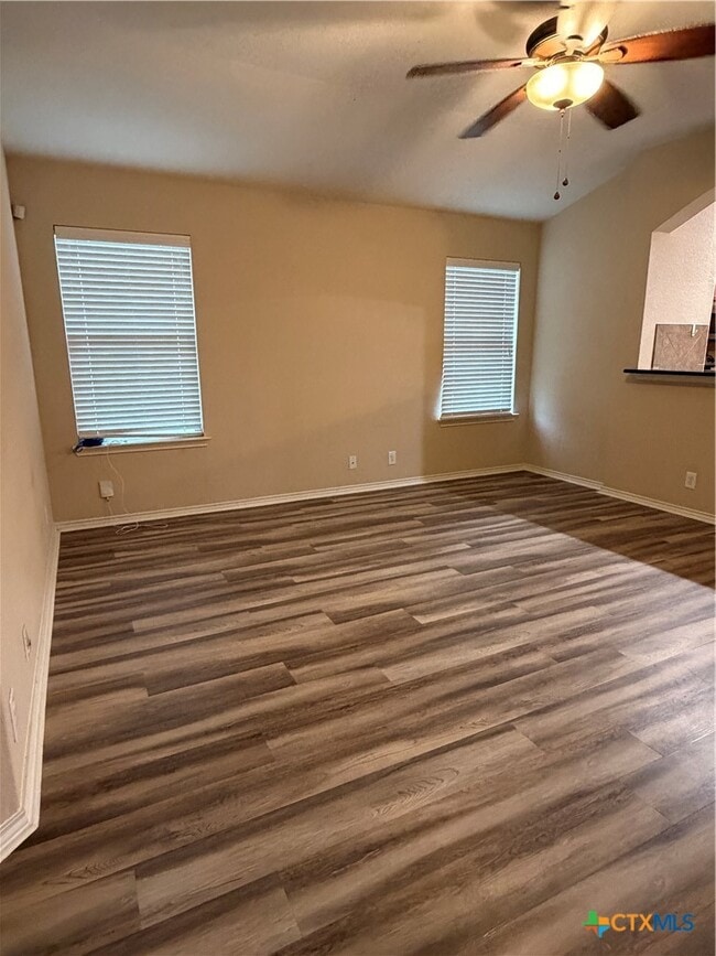 Building Photo - 647 Tom Kemp Dr