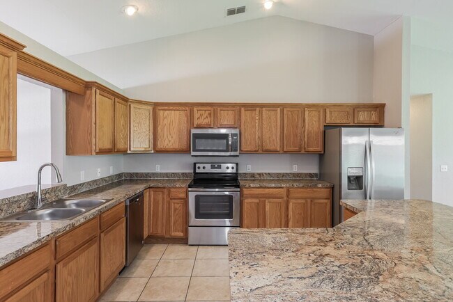 Building Photo - 7945 Sugar Pine Blvd