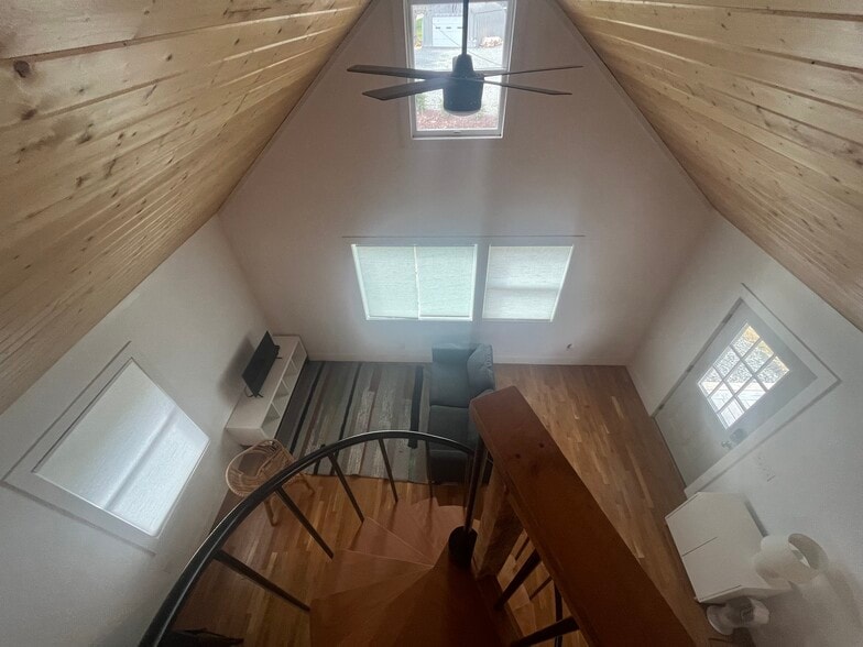 Building Photo - 1003 George Wilson Rd