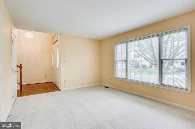 Building Photo - 5705 Flagler Dr