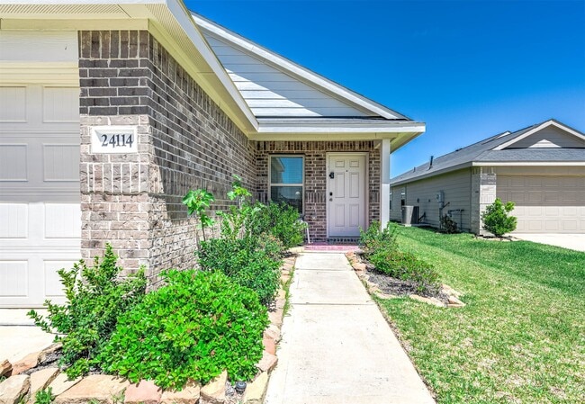 Building Photo - 24114 Wandering Brk Dr