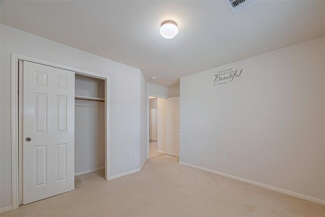 Building Photo - 13907 Early Dew Ct