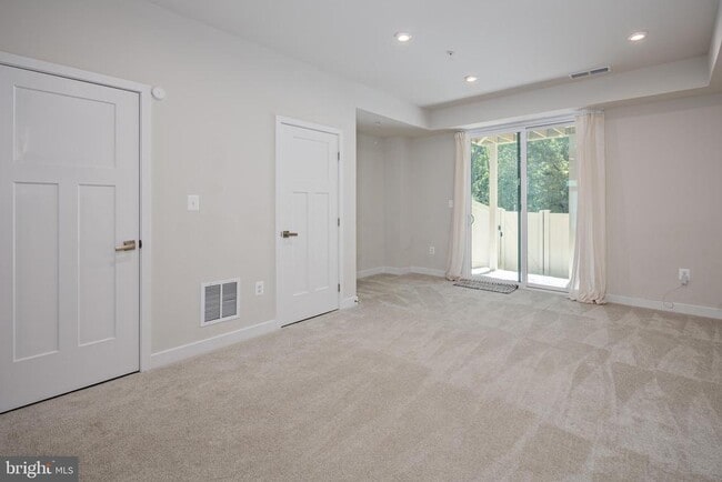 Building Photo - 7903 Chatuga Wy