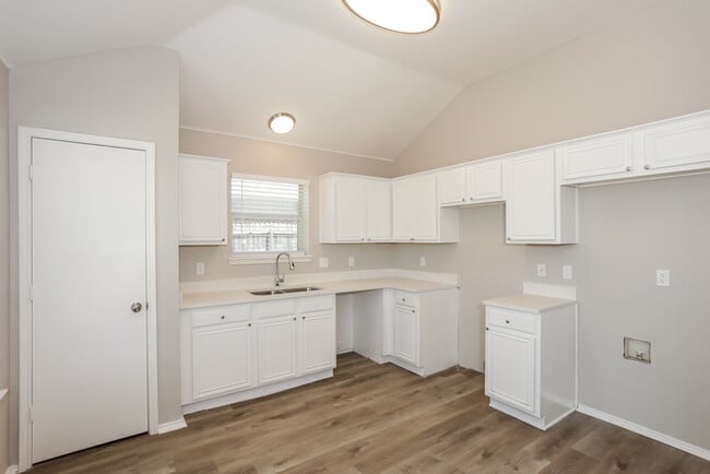 Building Photo - 1213 Crooked Creek Ct