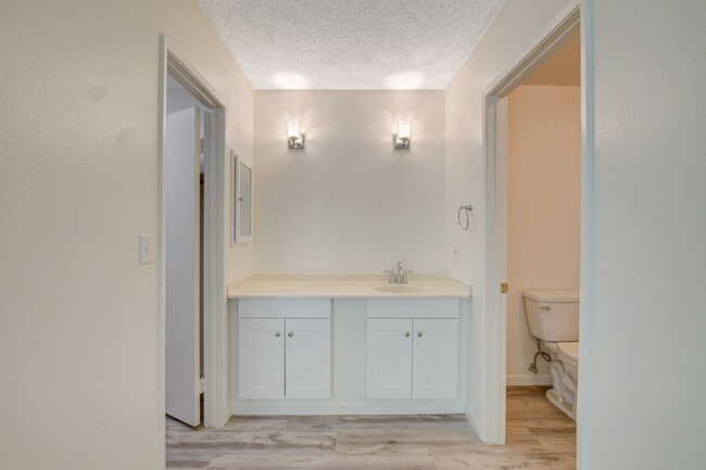 Building Photo - 2809 Northam St