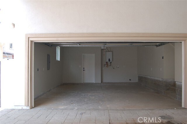 Building Photo - 425 W Duarte Rd