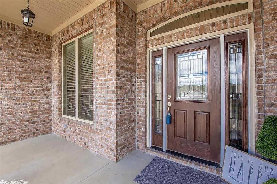 Building Photo - 9309 Meadow Gardens Cir