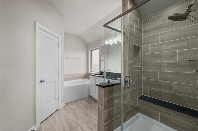 Building Photo - 10806 Chrysalis Ct