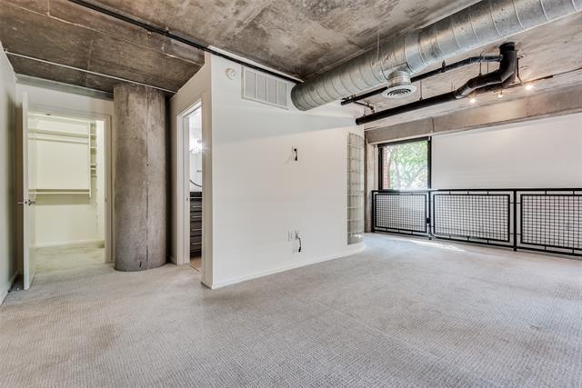 Building Photo - 3110 Thomas Ave