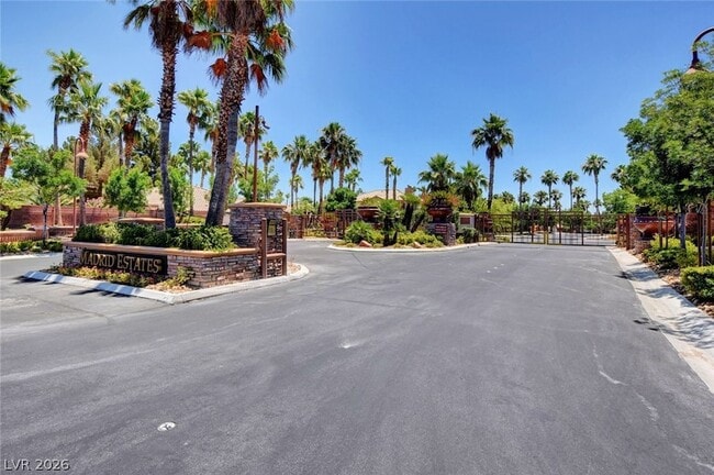 Building Photo - 9462 Castillana Ct