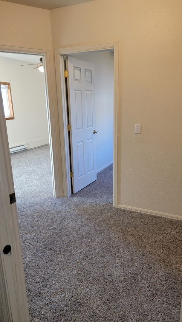 Building Photo - Need housing for Spring Semester? Short-Term 4–6 Month Rental!