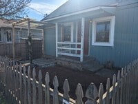 Building Photo - OR722