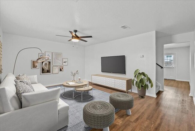 Building Photo - 5102 Akumal Calle