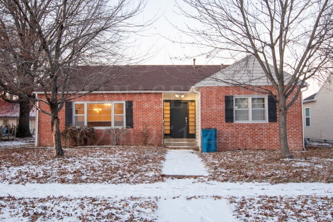 Building Photo - Charming 2-Bedroom Home in Coffeyville