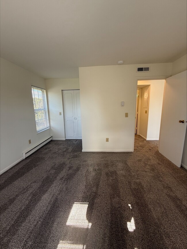 Building Photo - Cedar Ridge Apartments