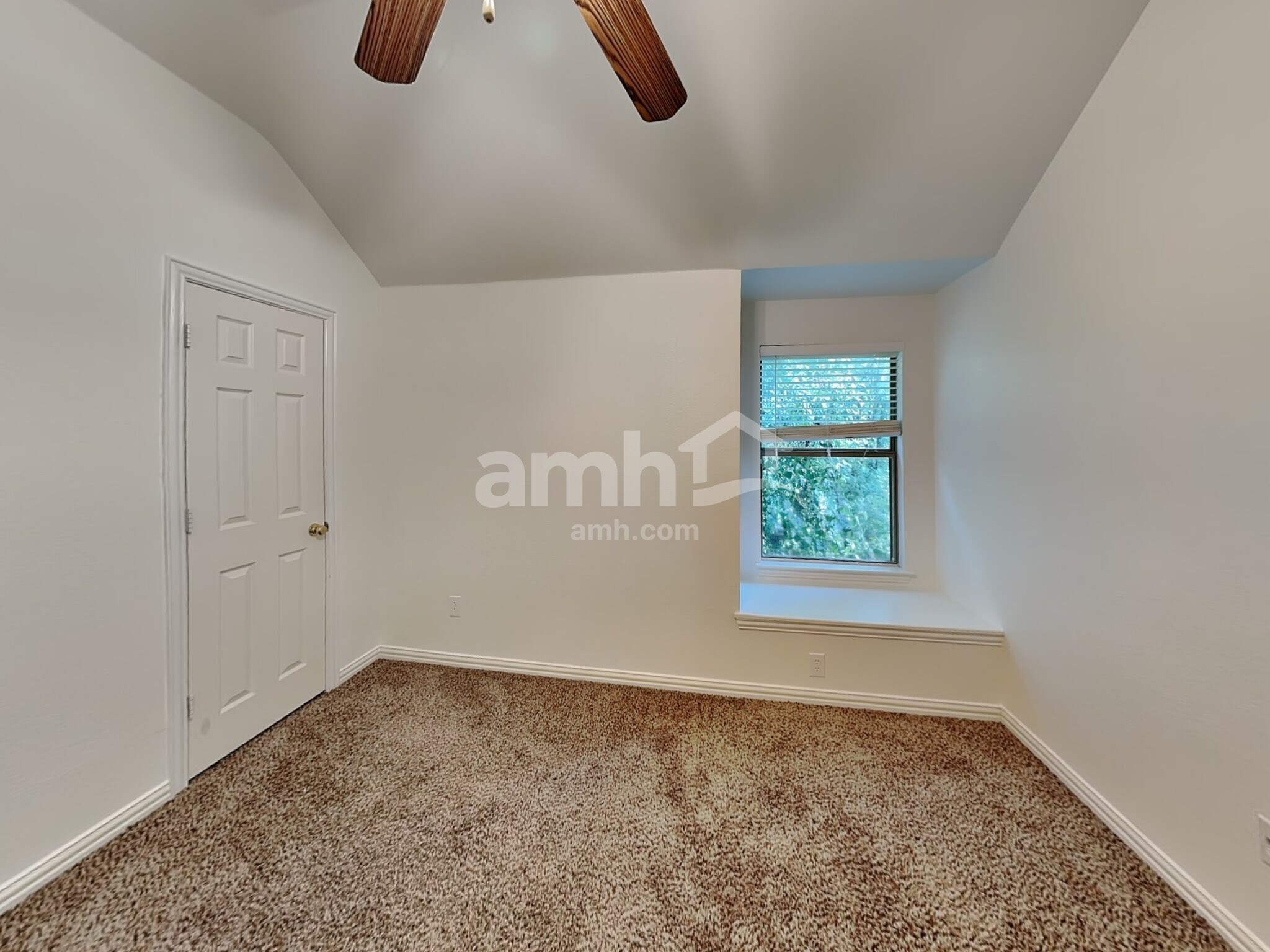Building Photo - 5205 Geode Ln