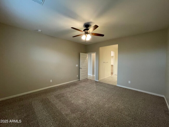 Building Photo - 735 W Micanopy Trl.