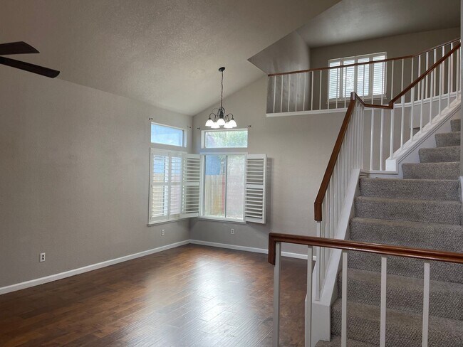 Building Photo - 2234 Prestwick St