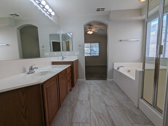 Building Photo - 7629 Concord Heights St