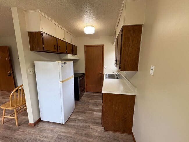 Building Photo - Short Term Lease, 1 Bedroom 1 Bathroom!