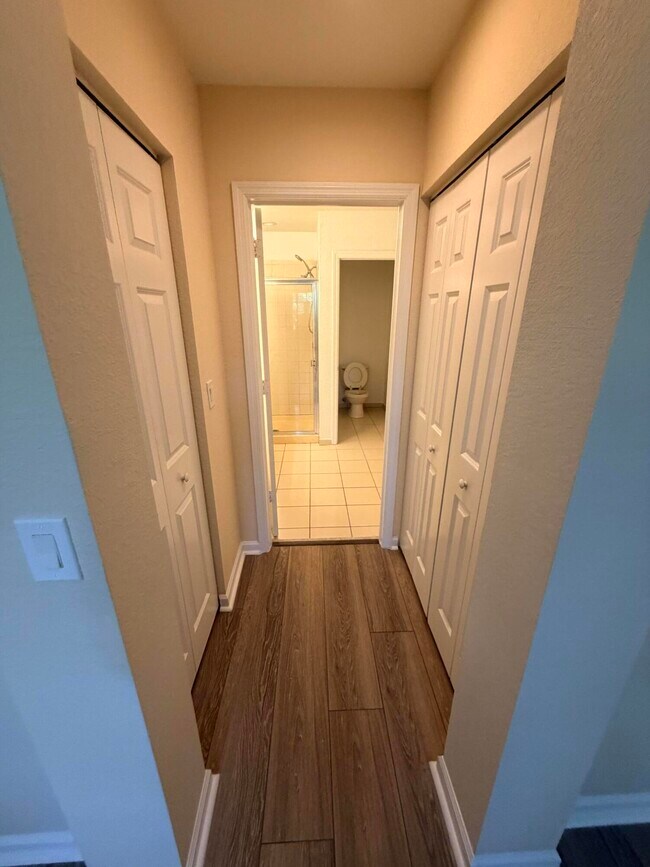 Building Photo - 969 Tortuga Dr