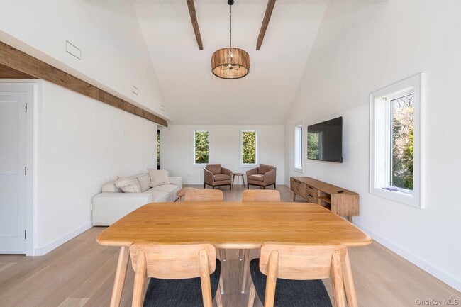 Building Photo - 3375 Indian Neck Ln