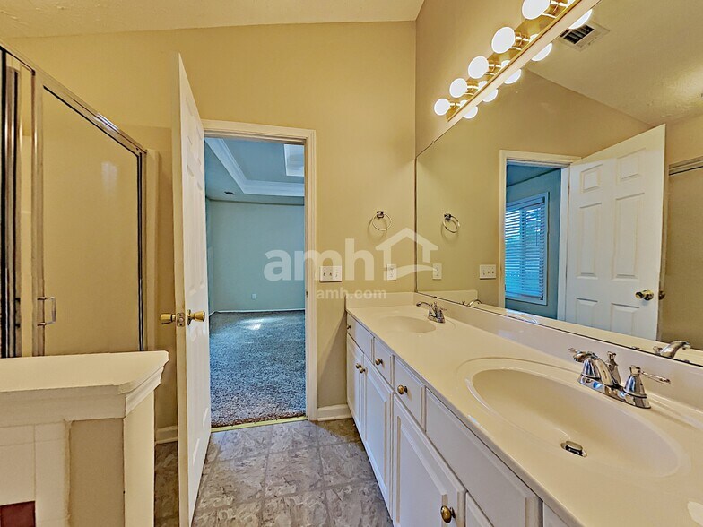 Building Photo - 2873 Avalon Meadows Ct