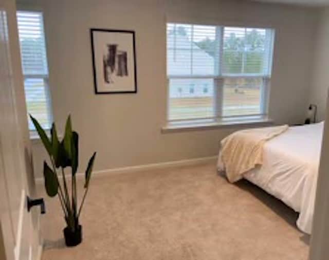 Building Photo - 125 E Sunrise Ln