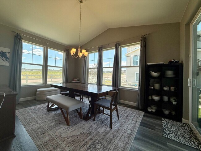 Building Photo - Spacious 5-Bedroom home with beautiful Views in Castle Rock for Rent