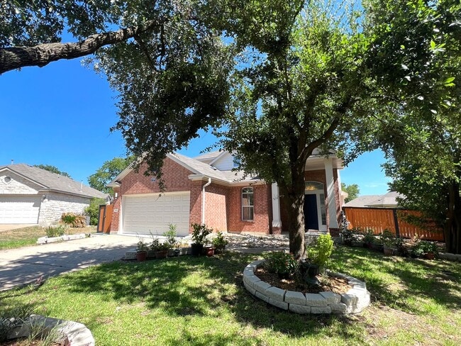 Building Photo - 3 Bedroom 2.5 Bath 1 Single Family Home for Rent in Cambridge Heights Area of Round Rock, Texas, ...