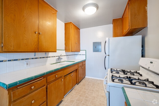 Building Photo - Riverside Apartments at Valley Village