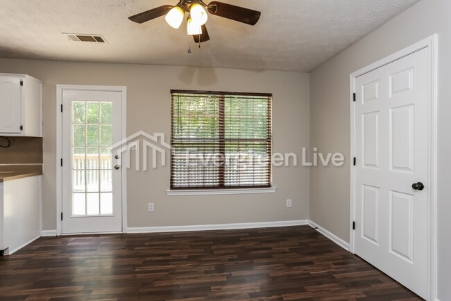 Building Photo - 375 Antioch Rd