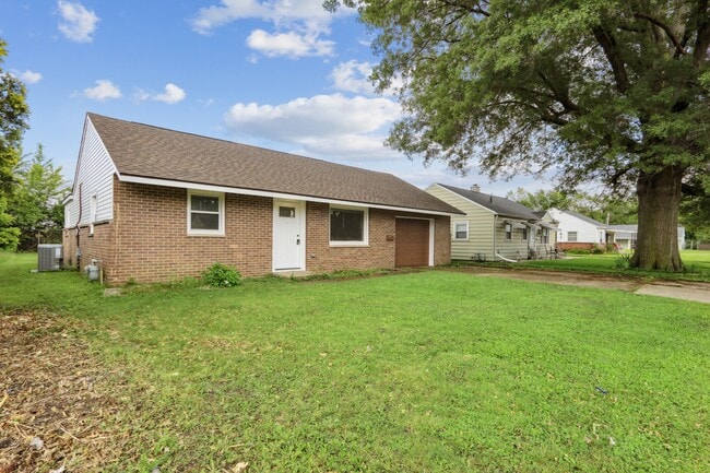 Building Photo - 714 Bethume Ct