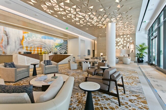 Building Photo - A'ali'i 2516 - Furnished Studio