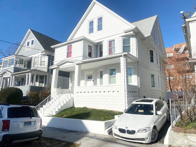 Building Photo - 38 Bronx Ave