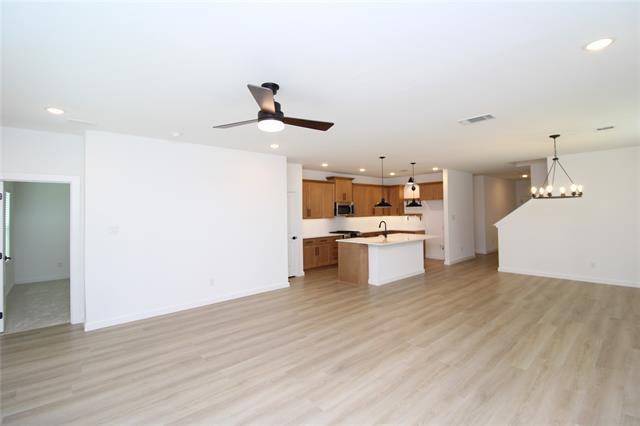 Building Photo - 509 Ridgewood Dr