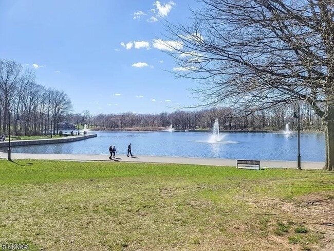 Building Photo - 9060 Palisade Ave