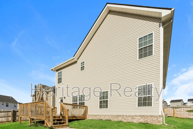 Building Photo - 11356 Sawyers Vly Dr