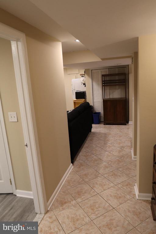 Building Photo - 11202 Troy Rd