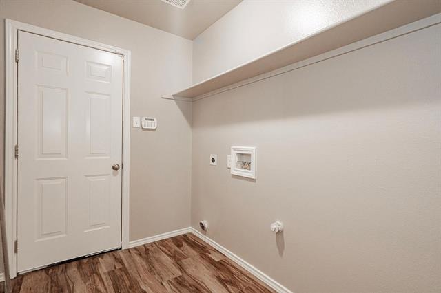 Building Photo - 525 Rocky Springs Dr