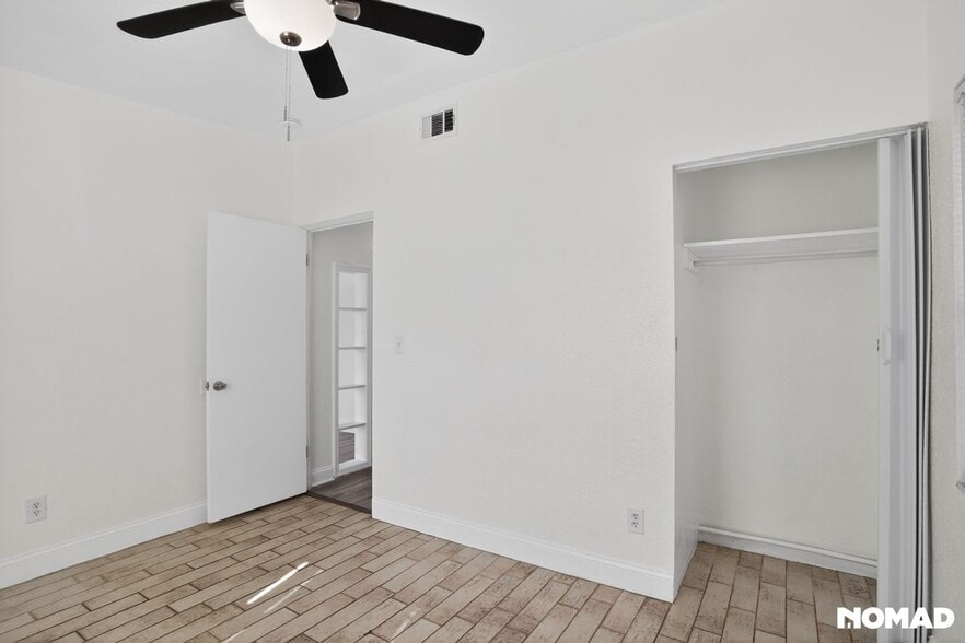 Building Photo - 441 E 5th St