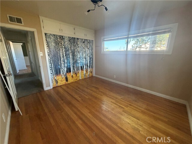 Building Photo - 8541 Orangewood Ave